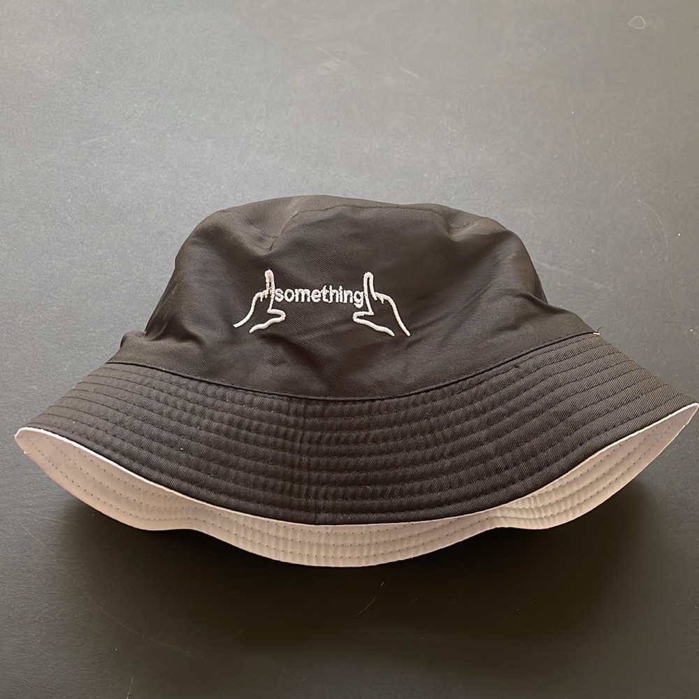 Bucket hat - Picture 5 of 6